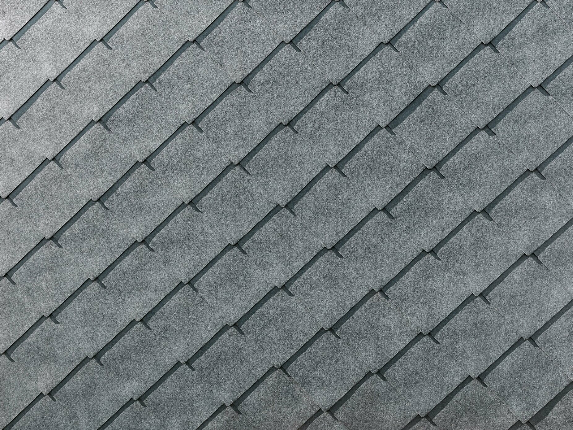 Detale rombu elewacyjnego PREFA 44 × 44 w kolorze P.10 szary kamienny