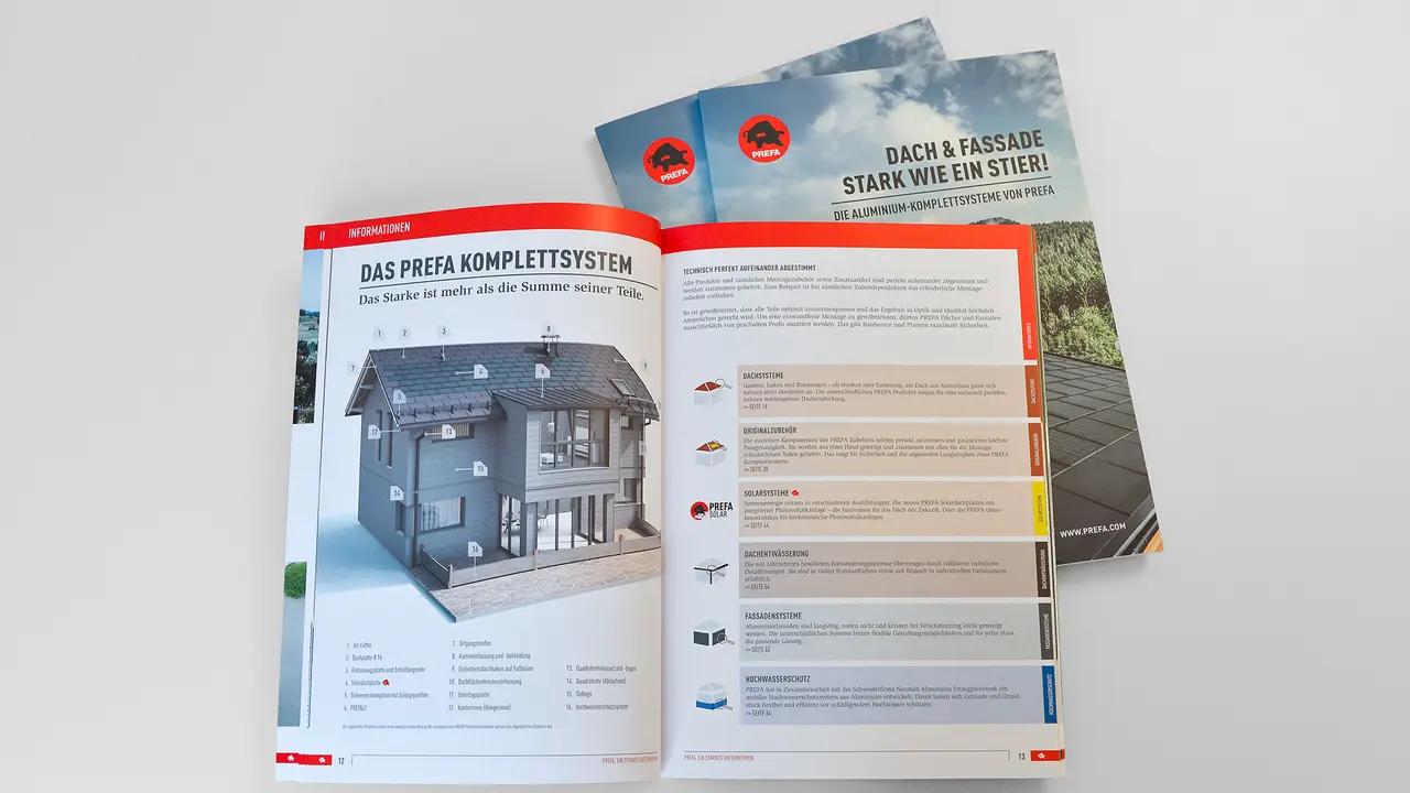 Prospekt PREFA z otwartą stroną kompletnego systemu w skrócie