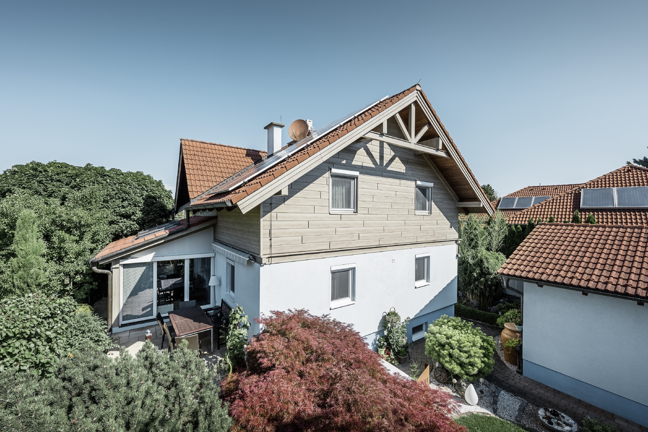 Obiekty referencyjne PREFA Systemy elewacyjne Siding 39 dąb szary