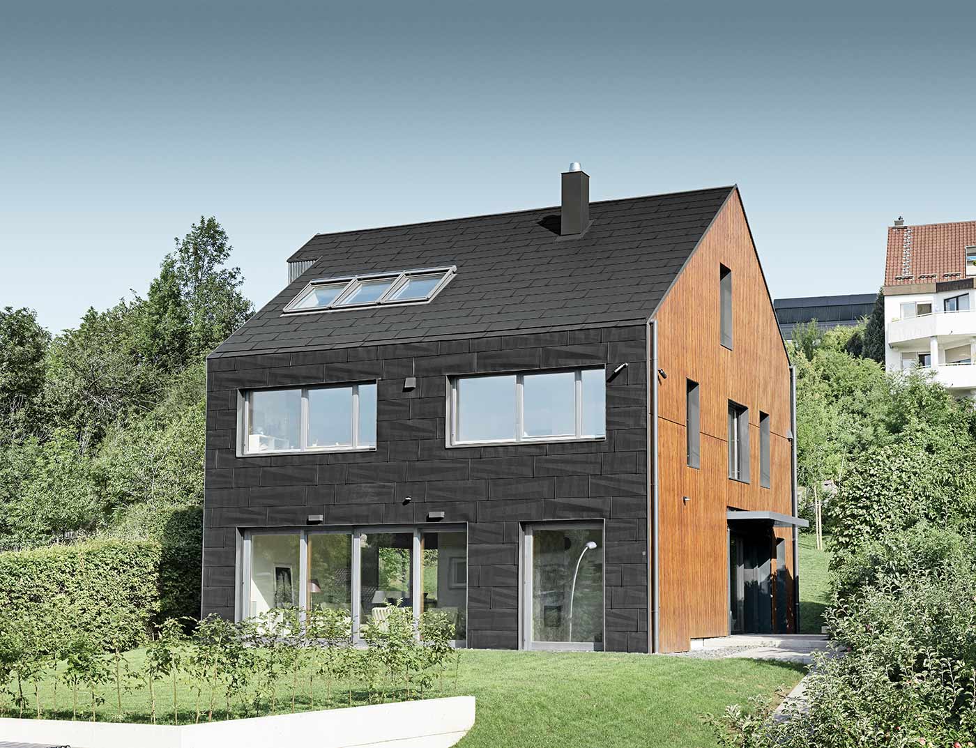 Obiekty referencyjne PREFA Systemy dachowe Panel dachowy FX.12 03 P.10 czarny