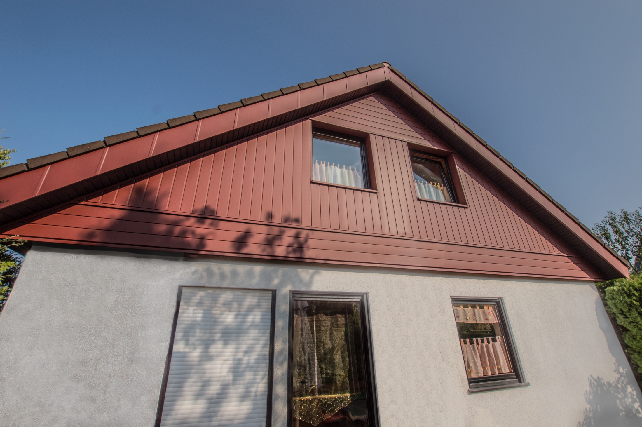 Obiekty referencyjne PREFA Systemy elewacyjne Siding 05 P.10 czerwony