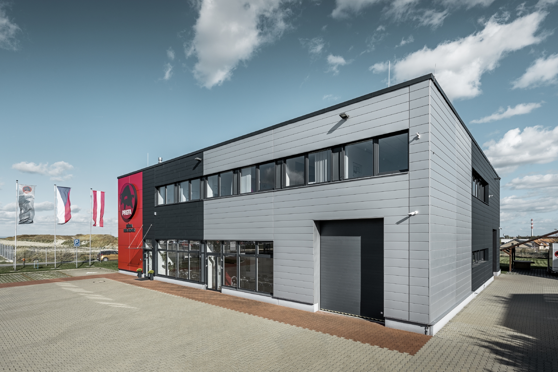 Obiekty referencyjne PREFA Systemy elewacyjne Siding 12 srebrny metalik